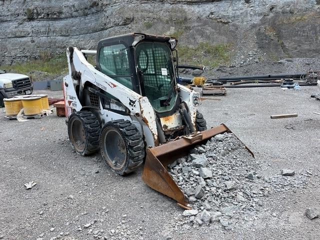 Bobcat S570 Carregadoras de direcção deslizante