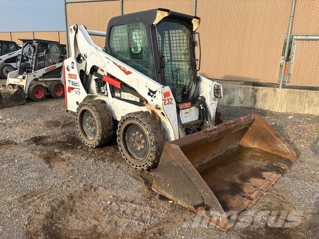 Bobcat S570 Carregadoras de direcção deslizante