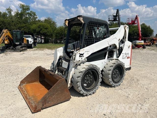 Bobcat S570 Carregadoras de direcção deslizante