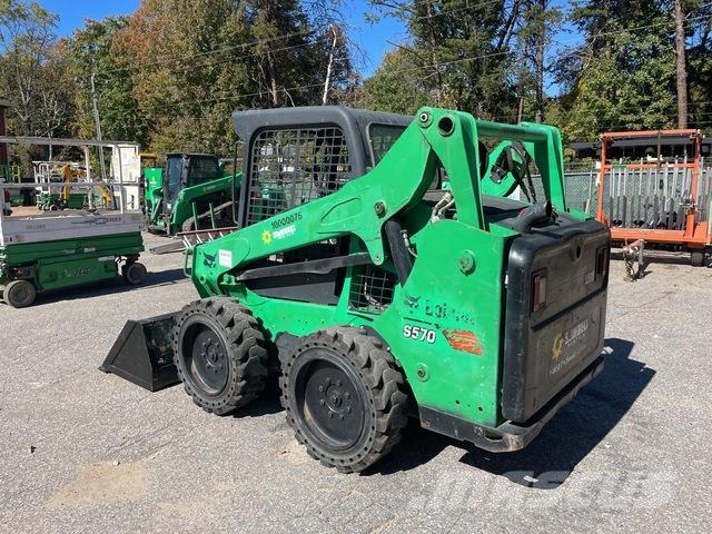 Bobcat S570 Carregadoras de direcção deslizante