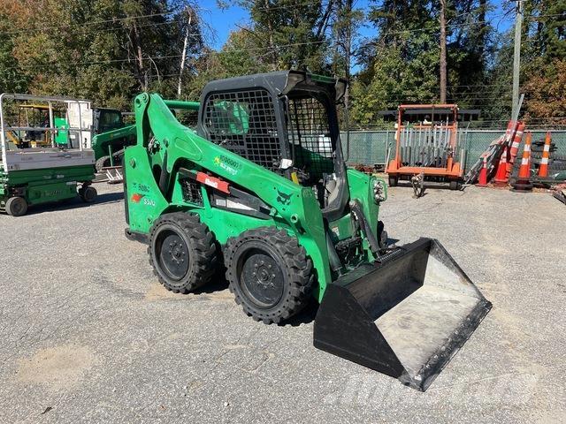 Bobcat S570 Carregadoras de direcção deslizante