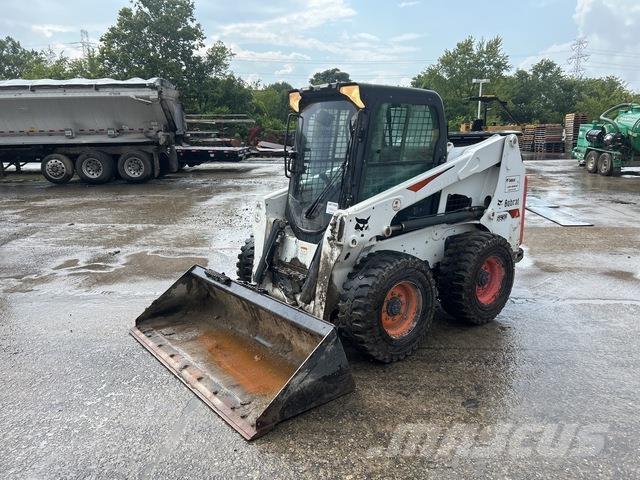 Bobcat S630 Carregadoras de direcção deslizante