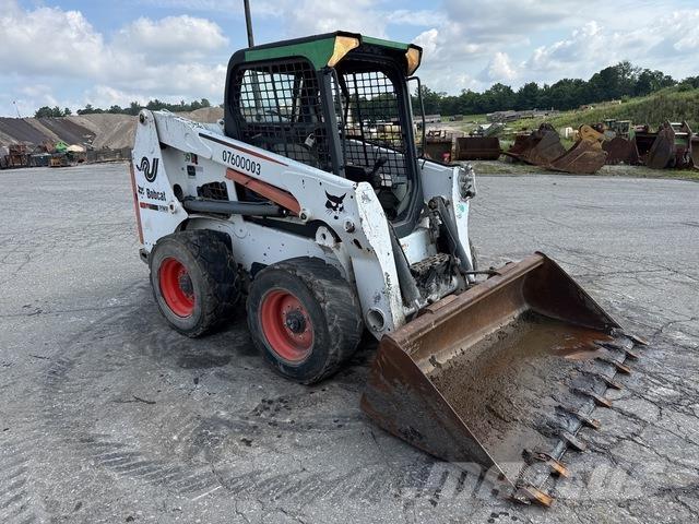Bobcat S630 Carregadoras de direcção deslizante
