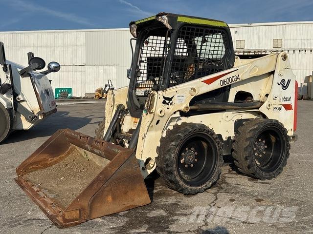 Bobcat S630 Carregadoras de direcção deslizante