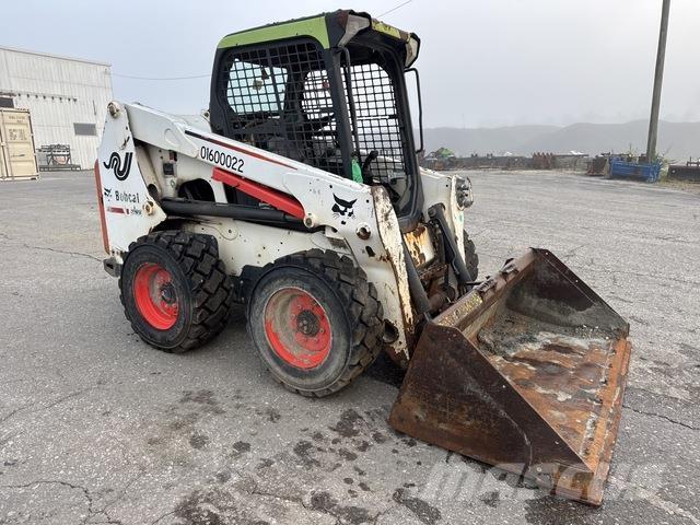 Bobcat S630 Carregadoras de direcção deslizante
