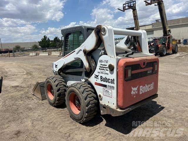 Bobcat S650 Carregadoras de direcção deslizante