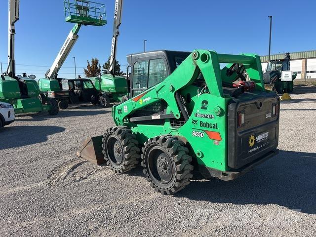 Bobcat S650 Carregadoras de direcção deslizante