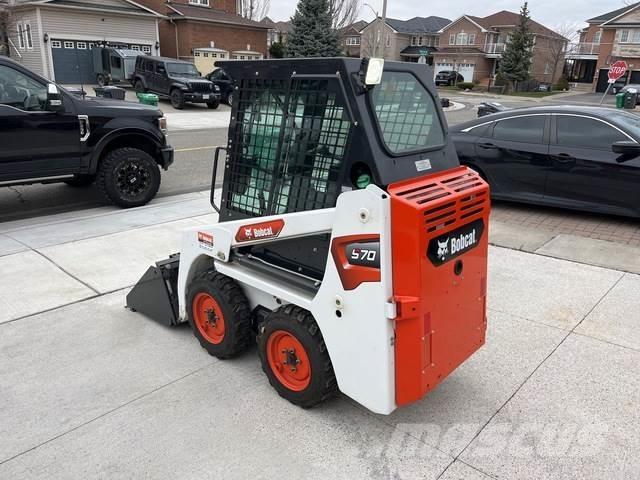 Bobcat S70 Carregadoras de direcção deslizante