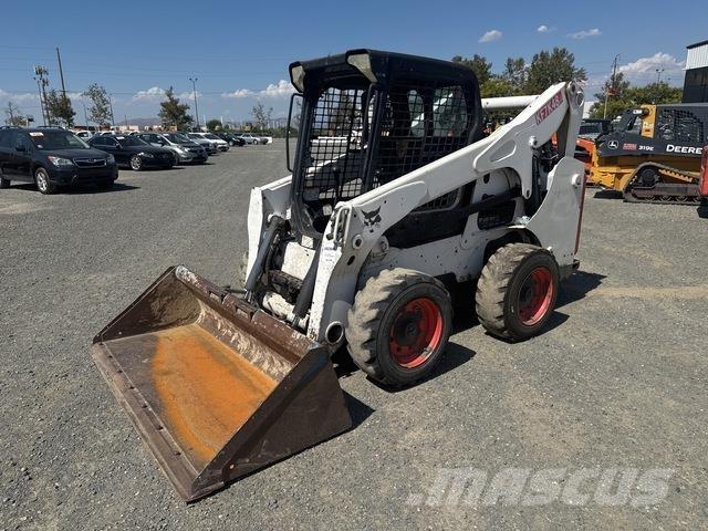 Bobcat S750 Carregadoras de direcção deslizante