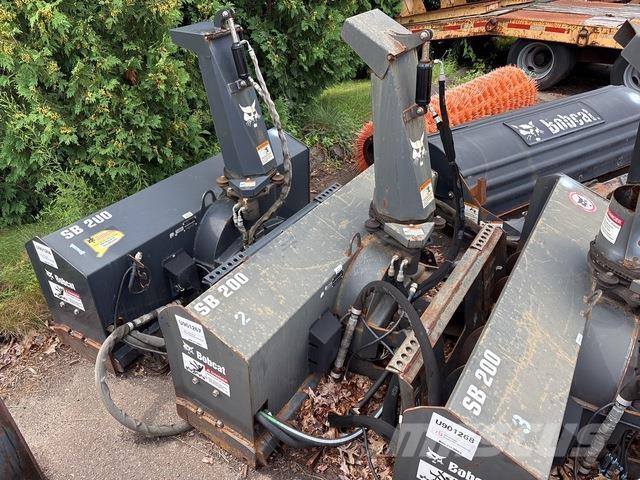 Bobcat SB200 Lançadores de neve