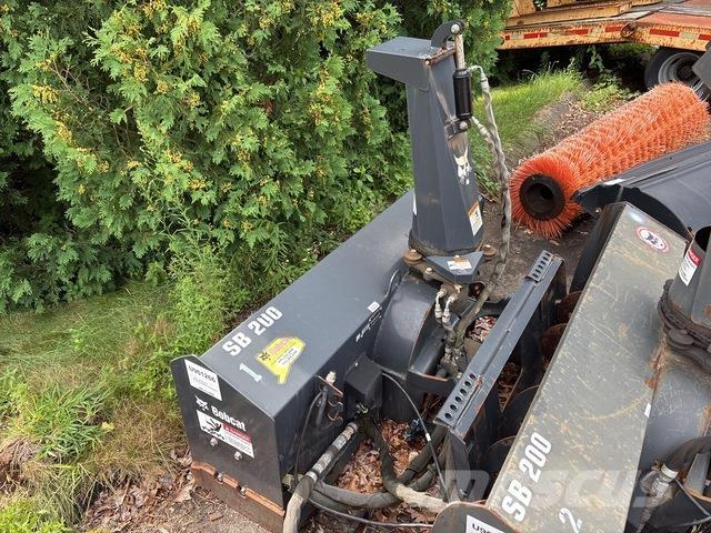 Bobcat SB200 Lançadores de neve