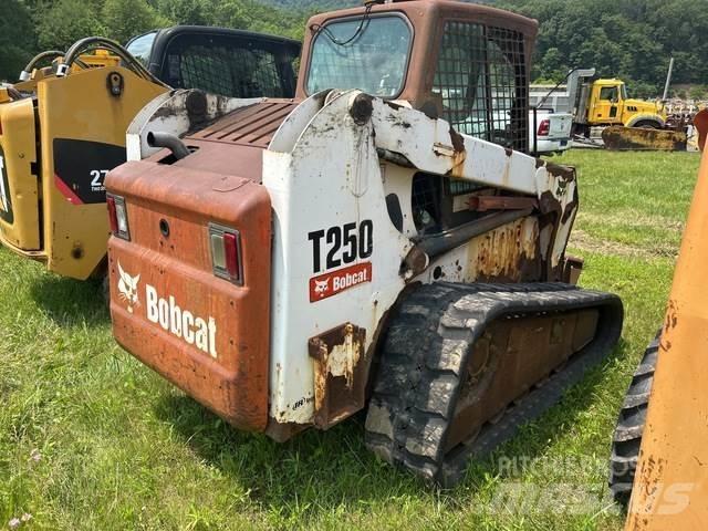 Bobcat T250 Carregadoras de direcção deslizante