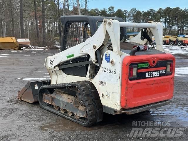 Bobcat T590 Carregadoras de direcção deslizante