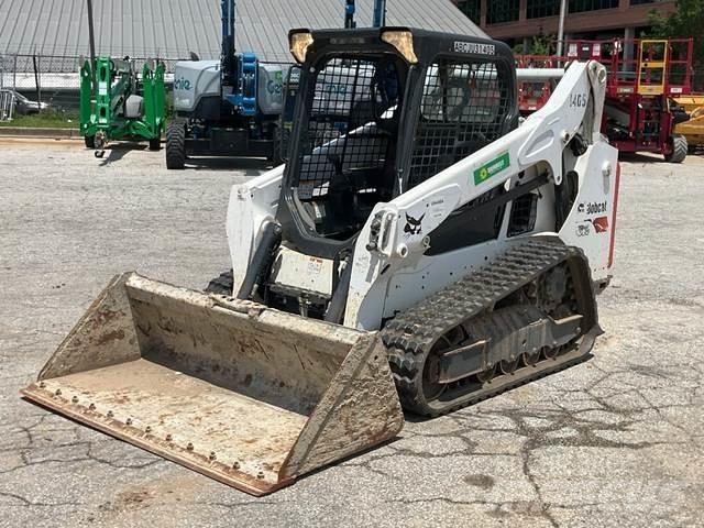 Bobcat T590 Carregadoras de direcção deslizante