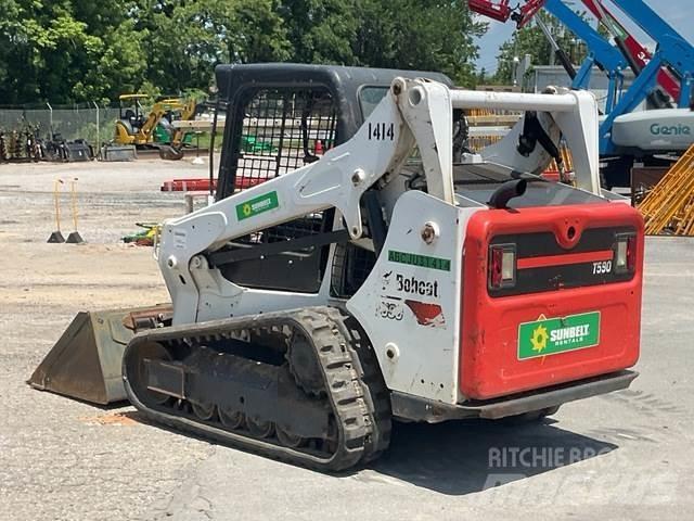 Bobcat T590 Carregadoras de direcção deslizante