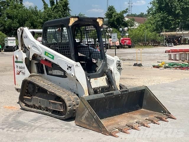 Bobcat T590 Carregadoras de direcção deslizante
