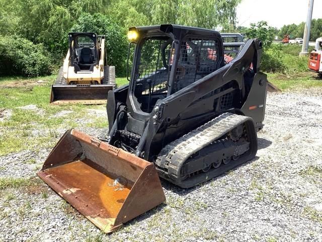 Bobcat T590 Carregadoras de direcção deslizante