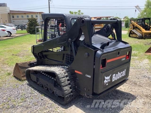Bobcat T590 Carregadoras de direcção deslizante