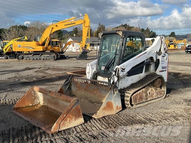 Bobcat T590 Carregadoras de direcção deslizante