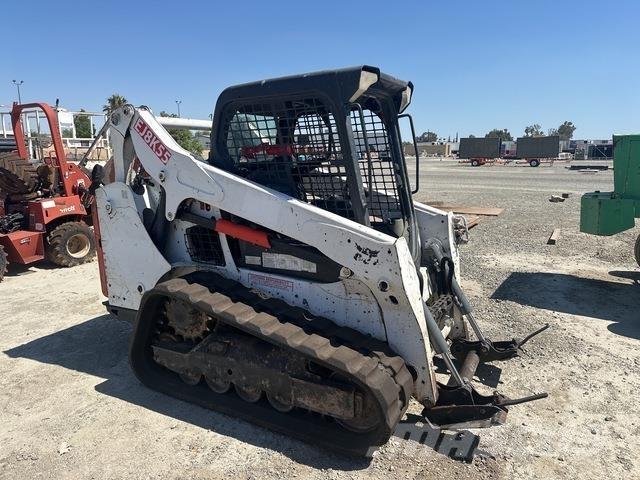 Bobcat T590 Carregadoras de direcção deslizante