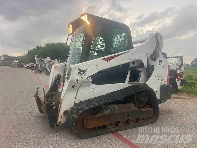 Bobcat T595 Carregadoras de direcção deslizante