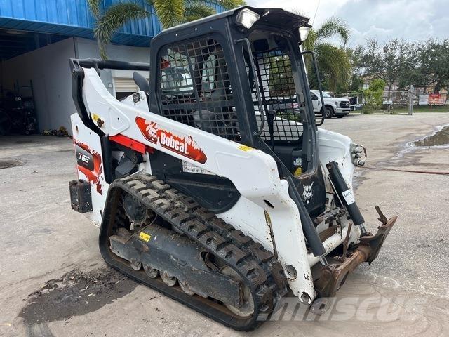 Bobcat T66 Carregadoras de direcção deslizante
