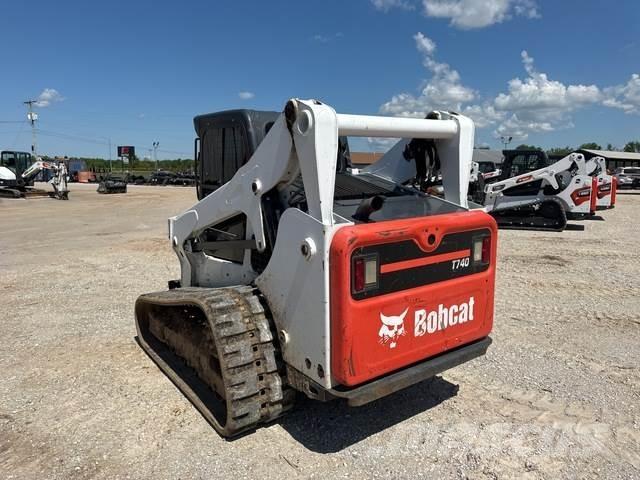 Bobcat T740 Carregadoras de direcção deslizante