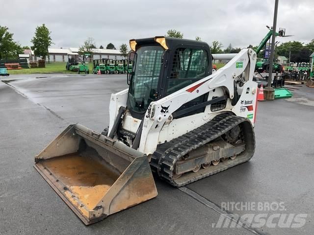 Bobcat T740 Carregadoras de direcção deslizante