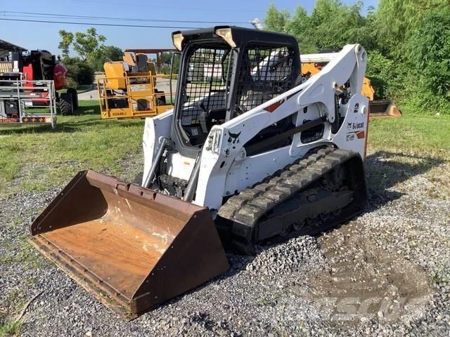 Bobcat T740 Carregadoras de direcção deslizante