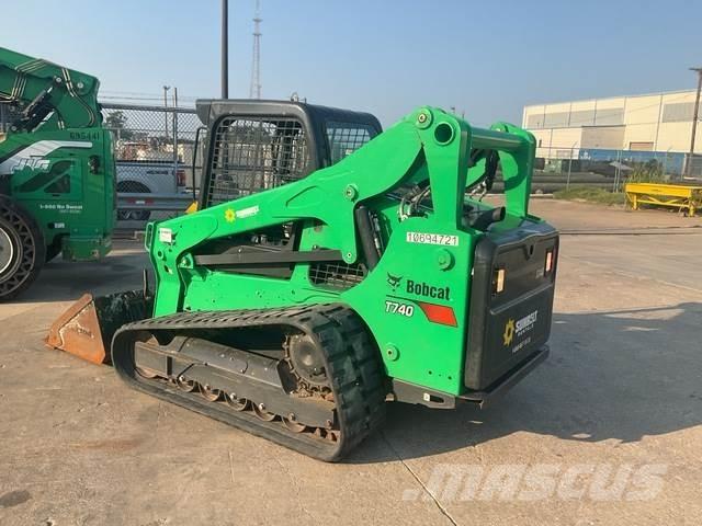 Bobcat T740 Carregadoras de direcção deslizante