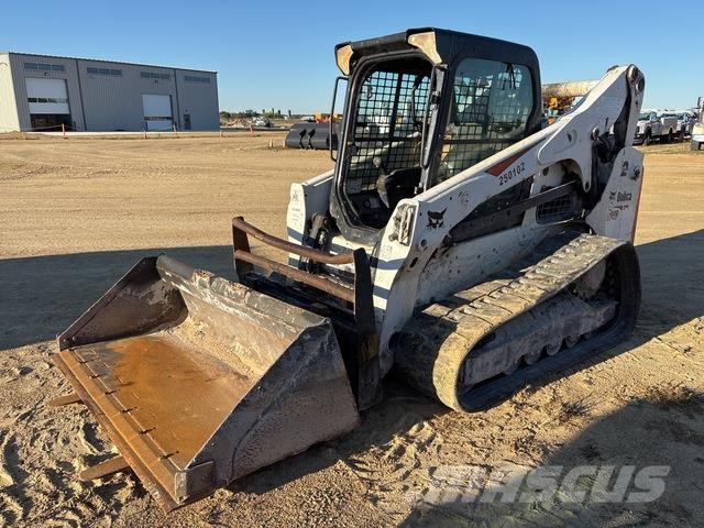 Bobcat T740 Carregadoras de direcção deslizante