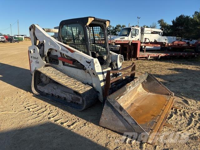 Bobcat T740 Carregadoras de direcção deslizante