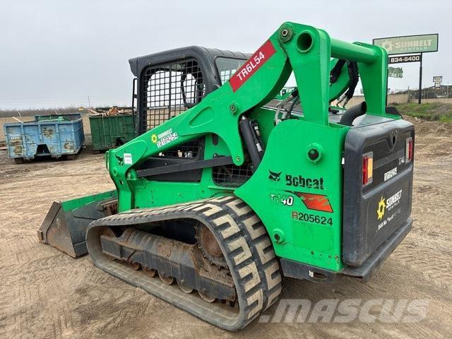 Bobcat T740 Carregadoras de direcção deslizante