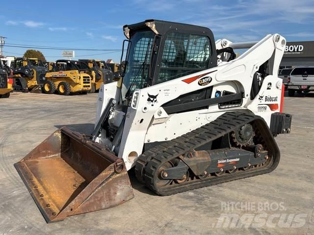 Bobcat T870 Carregadoras de direcção deslizante