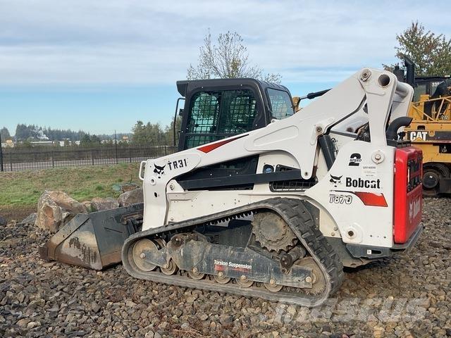 Bobcat T870 Carregadoras de direcção deslizante