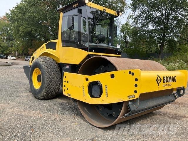 Bomag BW211 D Cilindros Compactadores monocilíndricos