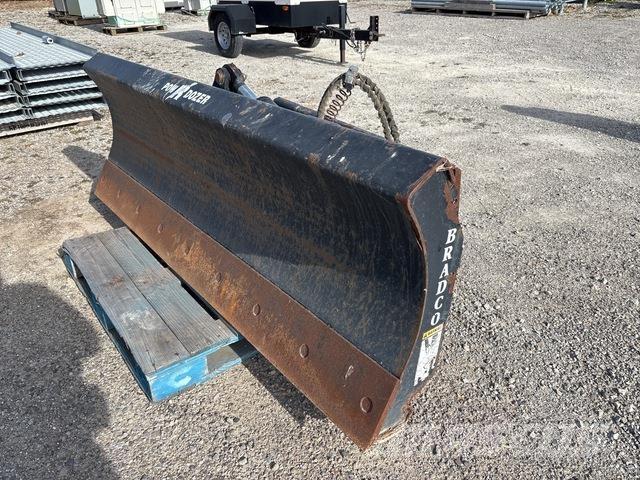 Bradco 88861 Dozers - Tratores rastos