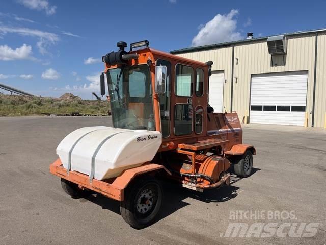 Broce RCT 350 Varredoras interior