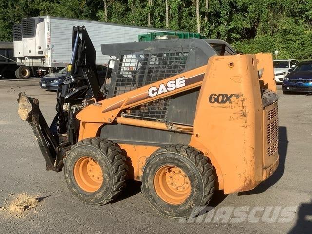 CASE 60XT Carregadoras de direcção deslizante