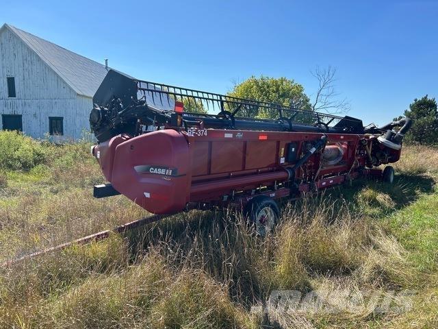 Case IH 3020 Ceifeiras debulhadoras compactas