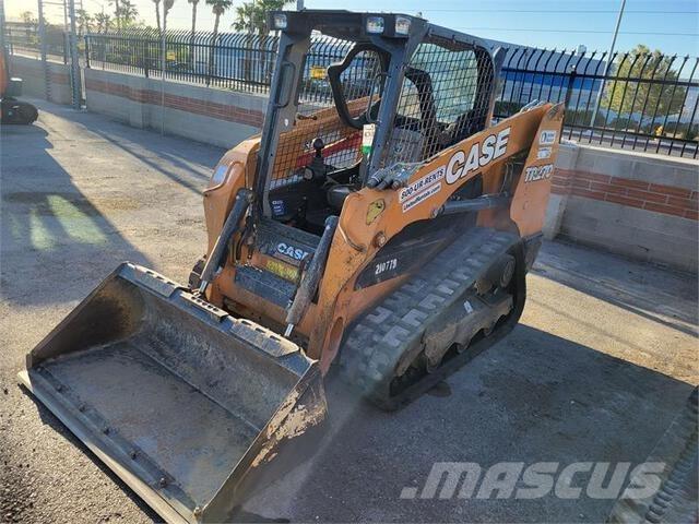 CASE TR270 Carregadoras de direcção deslizante
