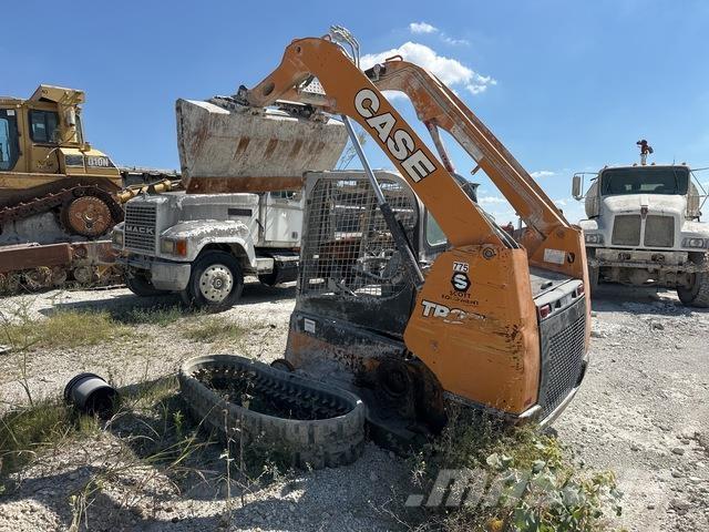 CASE TR270 Carregadoras de direcção deslizante