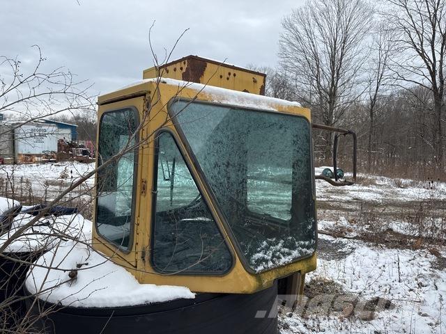 CAT  Cabines e interior