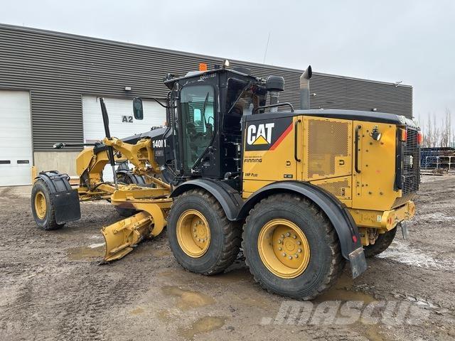 CAT 140M Motoniveladoras