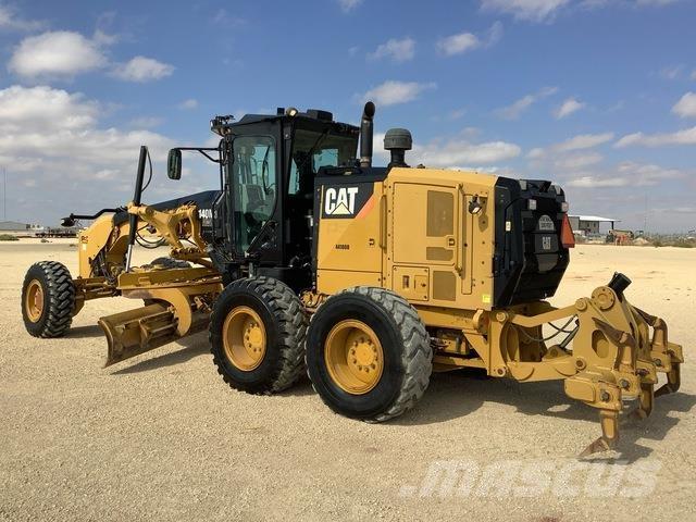 CAT 140M3 Motoniveladoras