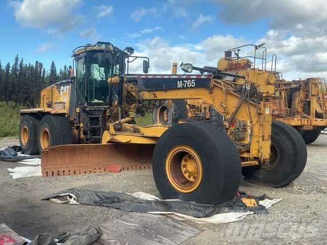 CAT 16M Motoniveladoras