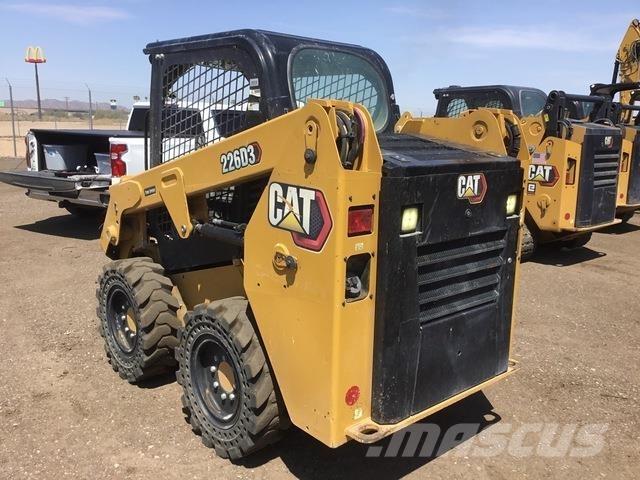 CAT 226D3 Carregadoras de direcção deslizante