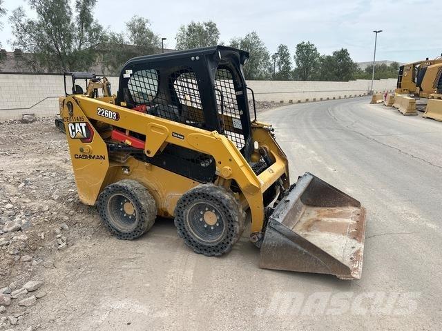 CAT 226D3 Carregadoras de direcção deslizante