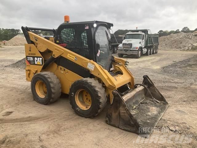 CAT 272D2 XHP Carregadoras de direcção deslizante
