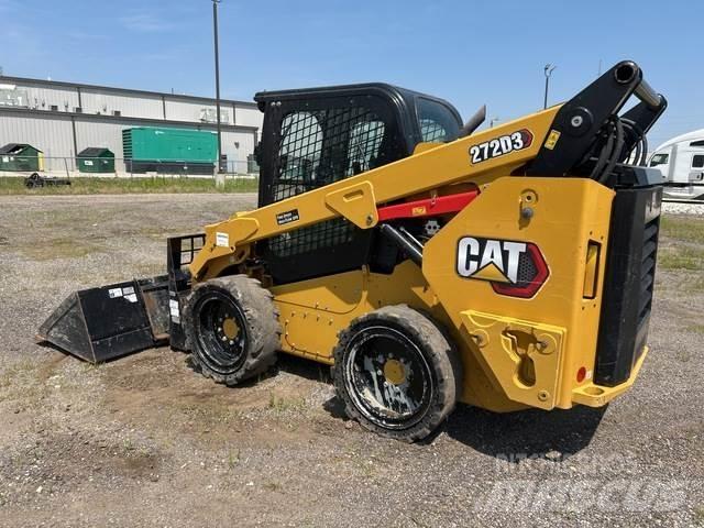 CAT 272D3 Carregadoras de direcção deslizante